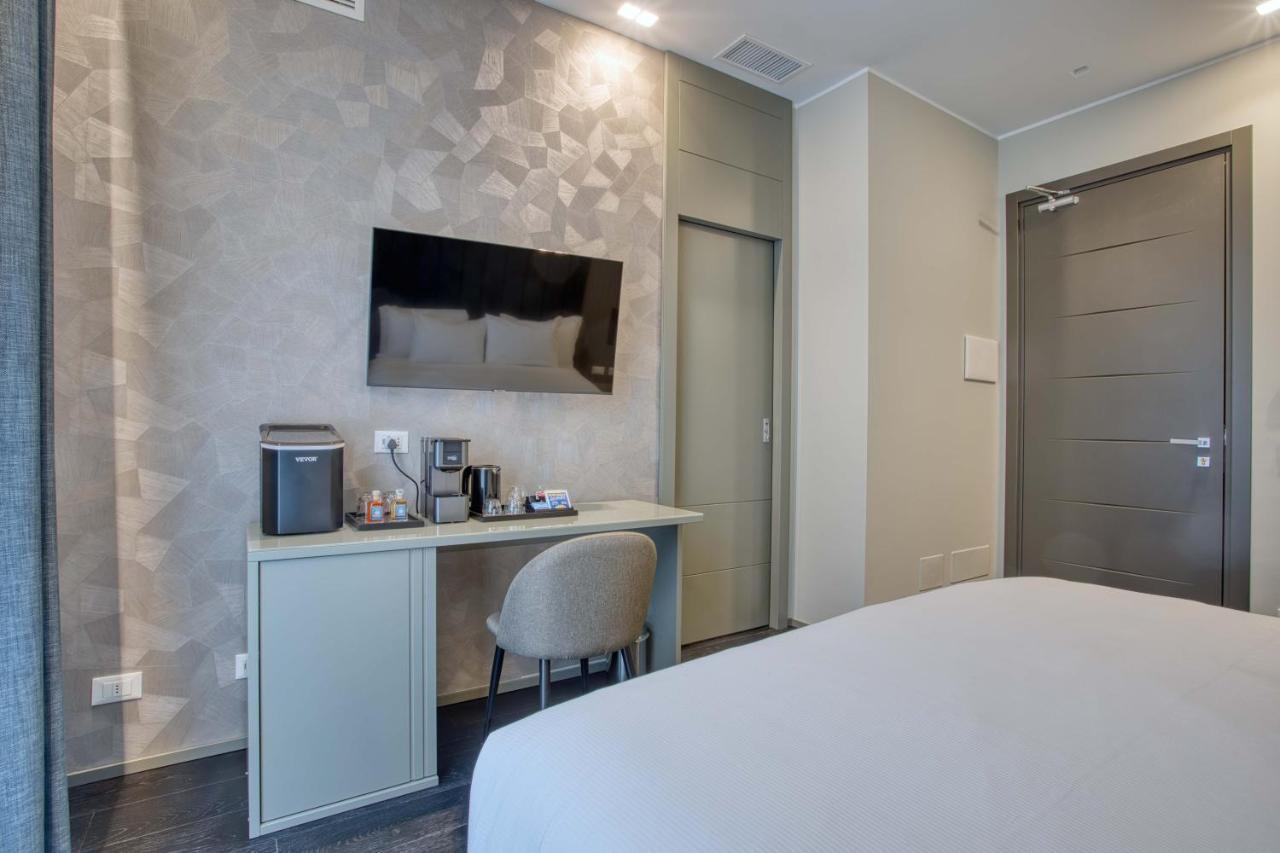 Le Suite Del Corso The Smart Boutique Aparthotel By Ospitami 米兰 外观 照片